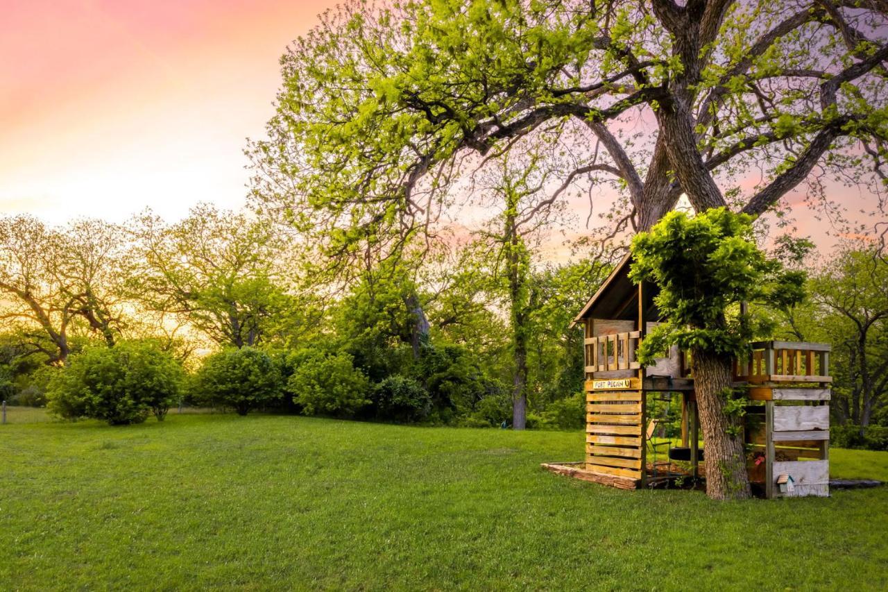 Medina River Historic Cottage Castroville ภายนอก รูปภาพ